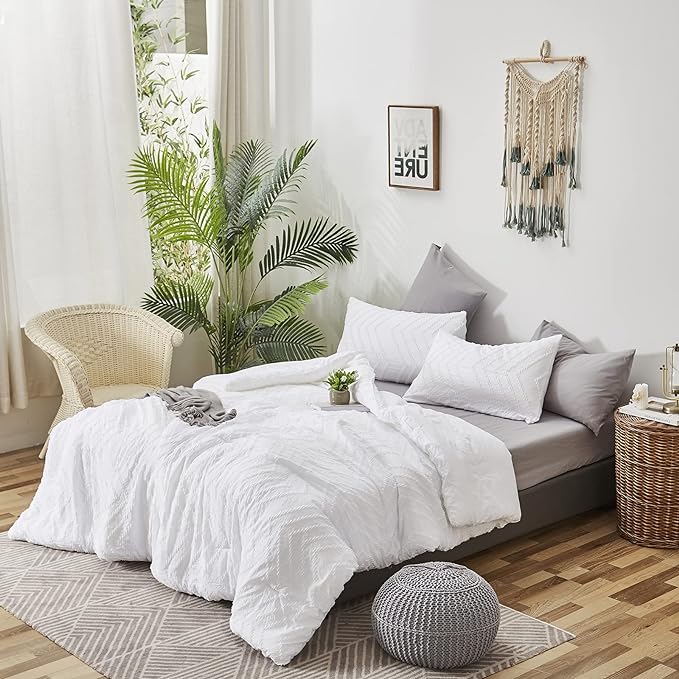 Wellboo White Tufted Jacquard Boho Comforter Set Queen Size White Bedding Set Shabby Chic All Season Bed Quilt Women Men White Farmhouse Embroidery Blanket Soft Adult Broken Line Wave Geometry Bed - LeafyLoom