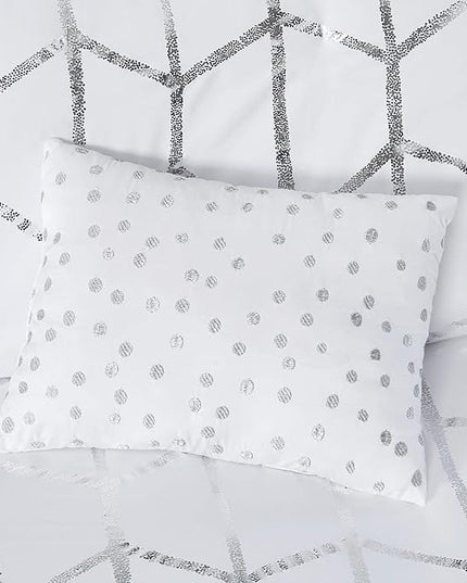 Intelligent Design Raina Twin / Twin XL Comforter Set, Soft Microfiber Comforter Set Twin, Modern Geometric Metallic Bed Set, 4 Pieces College Bedding Comforter Set with 1 Sham, 2 Toss Pillows White - LeafyLoom
