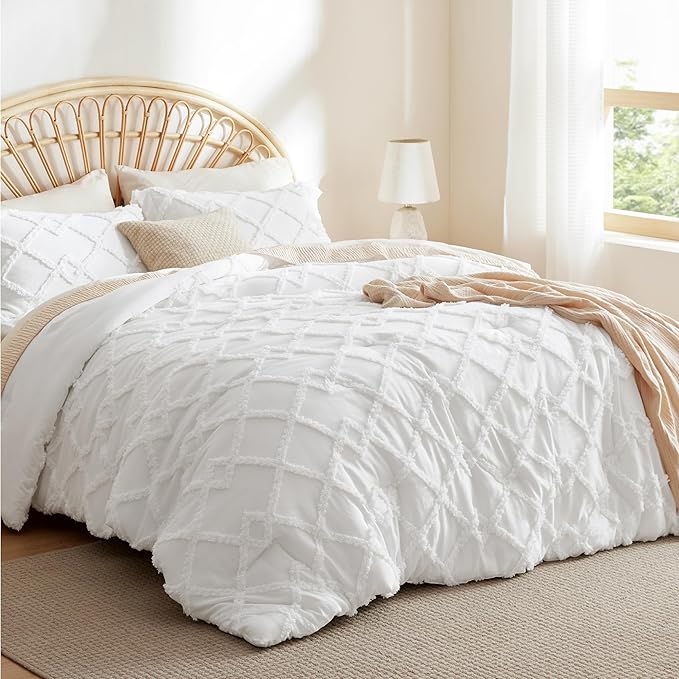 Bedsure Boho Comforter Set King - White Tufted Bedding Comforter Set, 3 Pieces Farmhouse Shabby Chic Embroidery Bed Set, Soft Fluffy Geometric Pattern Comforter for All Seasons - LeafyLoom