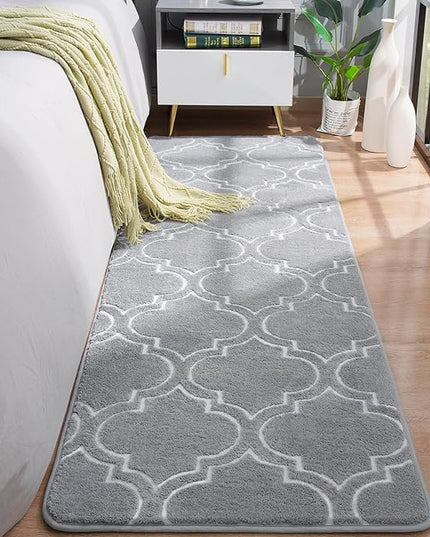 Chicrug Shag Geometric Modern Runner Rug for Bedroom, 2x6 Feet Memory Foam Indoor Hallway Runner Carpet, Fluffy Rug for Living Room Bedside Room Decor for Family, Grey/White - LeafyLoom