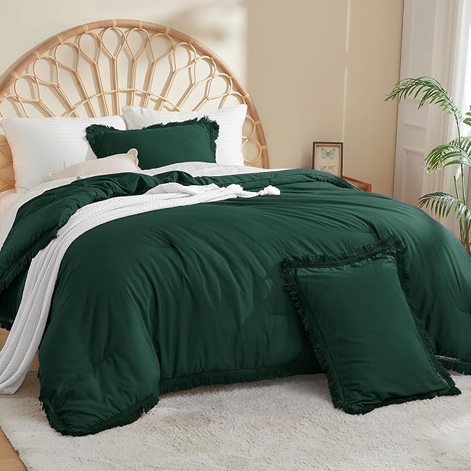 Litanika Comforter King Size Set Emerald Green, 3 Pieces Forest Green Boho Tassel Bed Comforter, All Season Oversized Bedding Comforter Sets (1 Comforter 104x90 inch, 2 Pillowcases) - LeafyLoom
