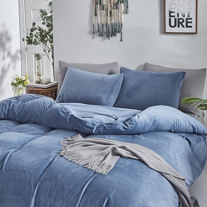 Wellboo Blue Velvet Bedding Comforter Sets Queen Size Adults Men Solid Lake Blue Fluffy Comforters Cotton Women Plain Haze Blue Flannel Quilts Warm Winter Micromink Sherpa Blankets Aesthetic Dorm Bed - LeafyLoom