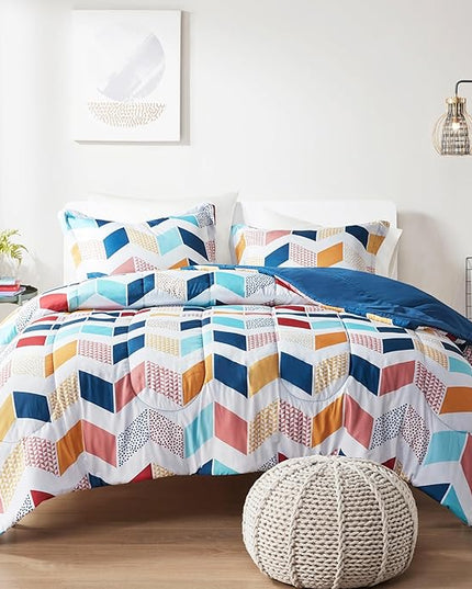 Comfort Spaces Kylar Cozy Comforter Set, Vibrant Chevron Ruching Design with Solid Reverse, All Season Down Alternative Bedding with Matching Sham, Full/Queen (88 in x 92 in), Multi/Aqua 3 Piece - LeafyLoom