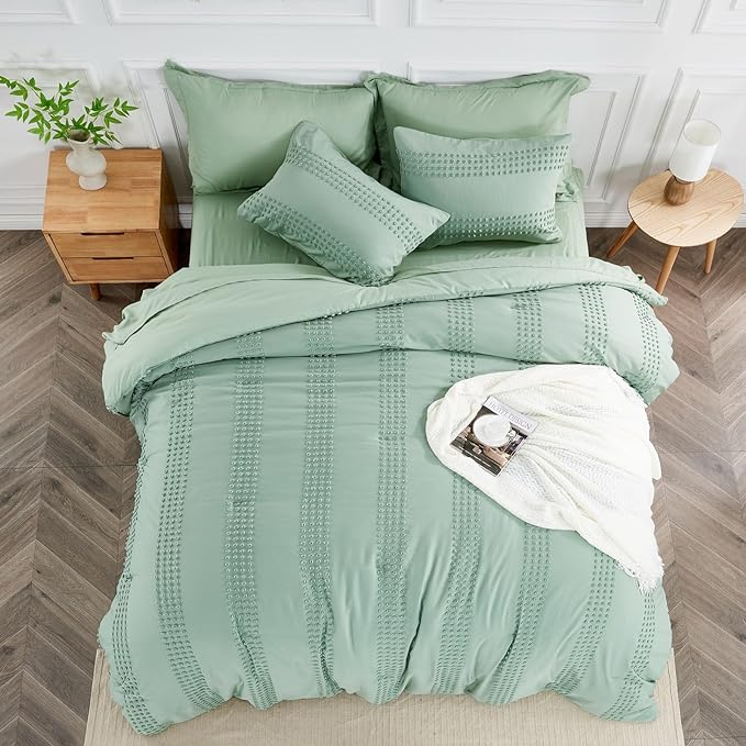 ENJOHOS Sage Green Full Size Comforter Set Boho Bedding Full for Teen Girls, 3 PCS Tufted Comforter with Pom Pom Design for All Season Lightweight Soft Microfiber Comforter with 2 Pillow Cases - LeafyLoom