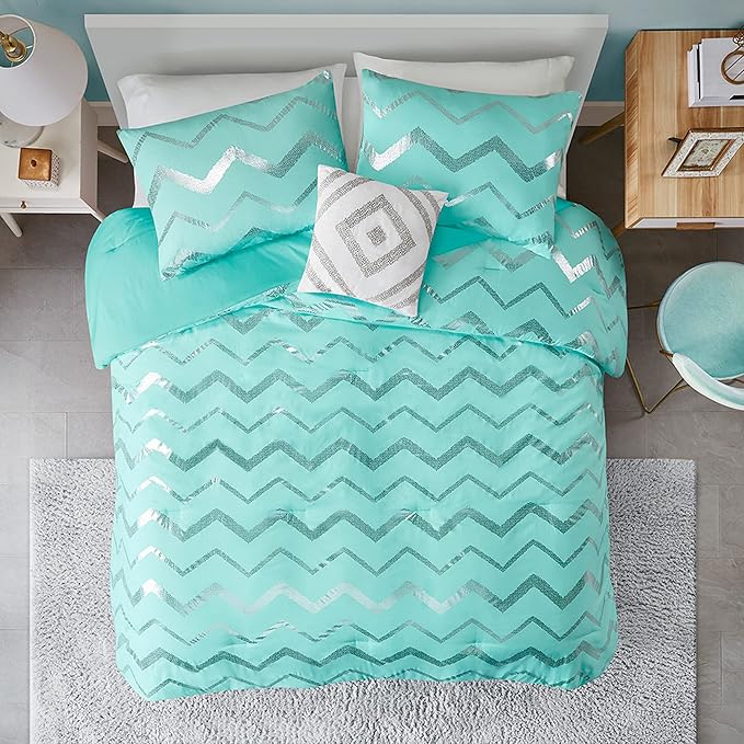 Codi Metallic Teal and Silver Comforter Set, Full/Queen Size, Cute Aqua Turquoise Bedding Sets, 4 Piece (2 Matching Sham + 1 Decorative Pillow) - LeafyLoom