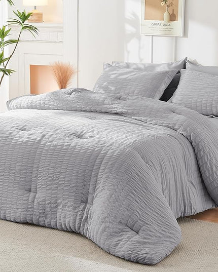 HYMOKEGE Seersucker Comforter Set Full Size 3 Pieces, Lightweight Comforter Sets for Bedding, Bed Set with 1 All Season Soft Down Alternative Comforter and 2 Pillow Shams, Light Grey - LeafyLoom
