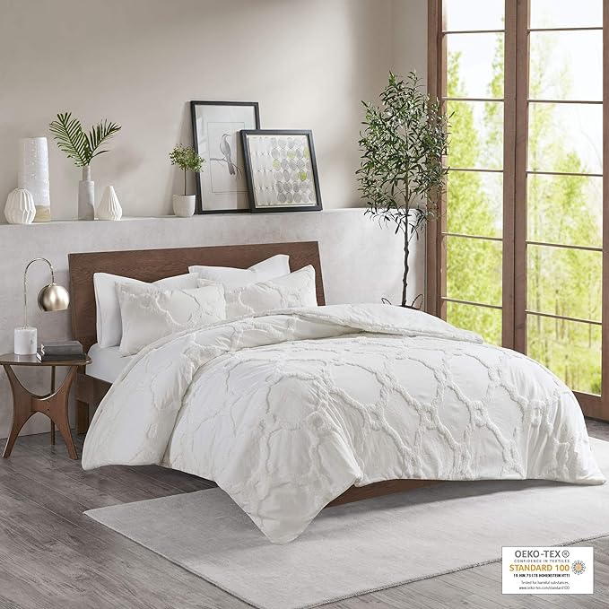 Madison Park Tufted Chenille Cotton Comforter, All Season Bedding Set, Matching Shams, Pacey Shabby Chic, Geometric Ogee Off White King/Cal King(104"x92") 3 Piece - LeafyLoom