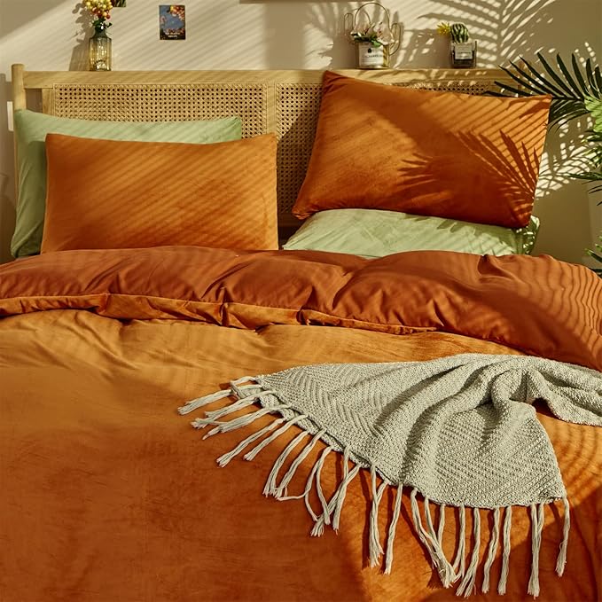Wellboo Burnt Orange Velvet Comforter Sets California King Women Girls Rust Caramel Fluffy Bedding Comforters Cal King Solid Terracotta Flannel Modern Aesthetic Quilts Warm Plain Reddish Plush Blanket - LeafyLoom