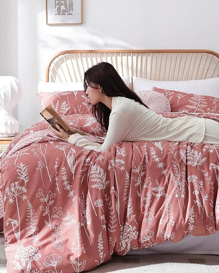 JANZAA Queen Comforter Comforters Queen Size GrayishPink Bedding Cute Floral Bed Set, Lightweight Soft Botanical Flower Comforter and 2 Pillow Cases All Season - LeafyLoom