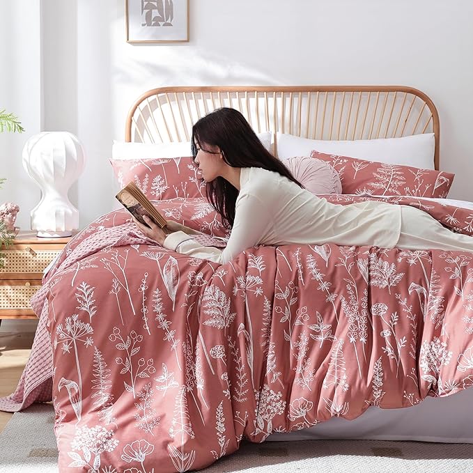 JANZAA Queen Comforter Comforters Queen Size GrayishPink Bedding Cute Floral Bed Set, Lightweight Soft Botanical Flower Comforter and 2 Pillow Cases All Season - LeafyLoom