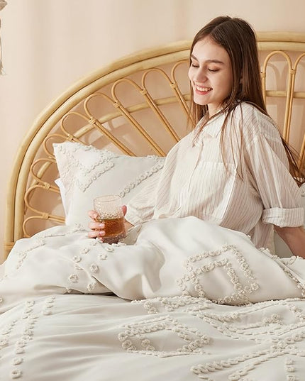 Bedsure Boho Comforter Set King - Beige Tufted Bedding Comforter Set, 3 Pieces Farmhouse Shabby Chic Embroidery Bedding Set, Soft Geometric Pattern Comforter for All Seasons - LeafyLoom