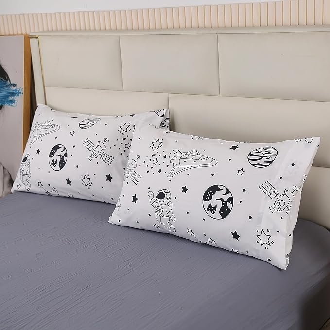 MAG 3Pcs Out Space Bedding Comforter Set, White Galaxy Comforter Set,for Toddlers Kids,Boys Teens and Girls,Super Soft Microfiber (1 Comforter + 2 Pillowcases) (Space, Queen) - LeafyLoom