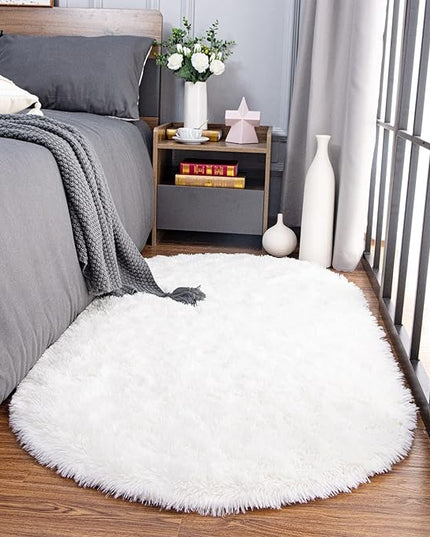 Noahas Ultra Soft Fluffy Bedroom Rugs 2.6' X 5.3',Cream White Rugs for Bedroom,Cute Rugs for Dorm Room,Kids Room Carpet,Modern Shaggy Area Rugs Home Decor - LeafyLoom