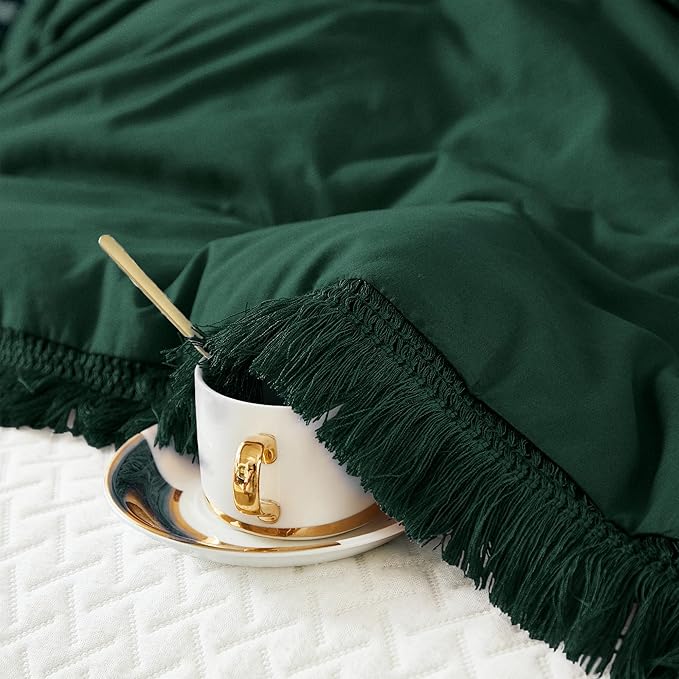 Litanika Comforter King Size Set Emerald Green, 3 Pieces Forest Green Boho Tassel Bed Comforter, All Season Oversized Bedding Comforter Sets (1 Comforter 104x90 inch, 2 Pillowcases) - LeafyLoom