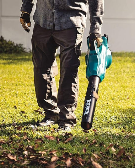 Makita XBU02PT1 36V (18V X2) LXT® Brushless Blower Kit with 4 Batteries (5.0Ah) - LeafyLoom