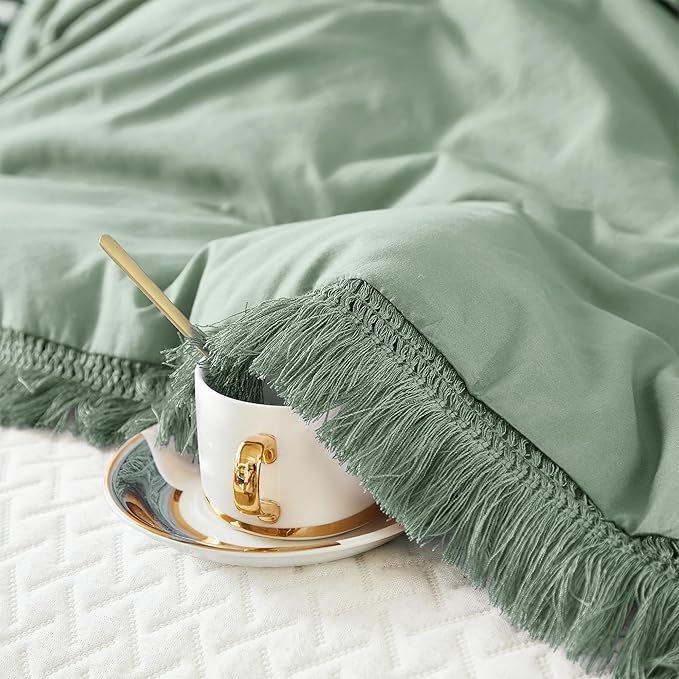 Litanika Sage Green Comforter Queen Set, Boho Tassel Comforter Aesthetic 3 Pieces, Lightweight Fringe Microfiber Bedding Set for All Season(1 Comforter 90x90 inch, 2 Pillowcases) - LeafyLoom