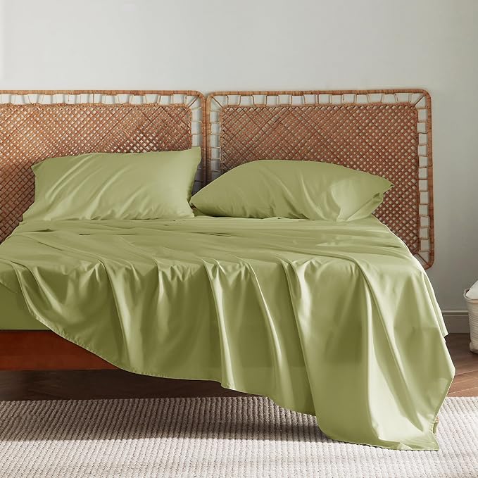 Bedsure King Size Sheet Set, Cooling Sheets King, Rayon Derived from Bamboo, Deep Pocket Up to 16", Breathable & Soft Bed Sheets, Hotel Luxury Silky Bedding Sheets & Pillowcases, Green - LeafyLoom