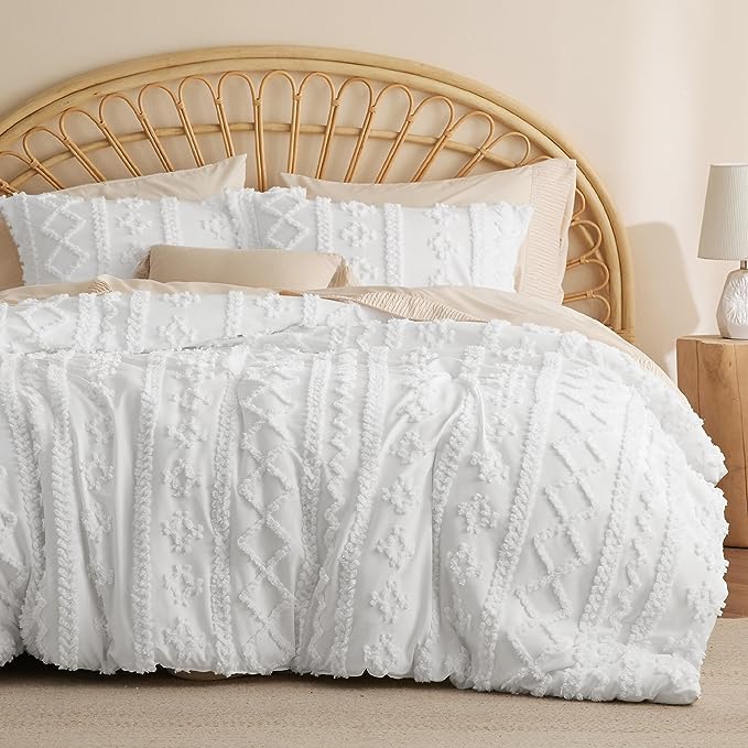 Bedsure Tufted Boho Comforter Set King - White Boho Bedding Comforter Set, 3 Pieces Farmhouse Shabby Chic Embroidery Bed Set, Soft Jacquard Comforter for All Seasons - LeafyLoom