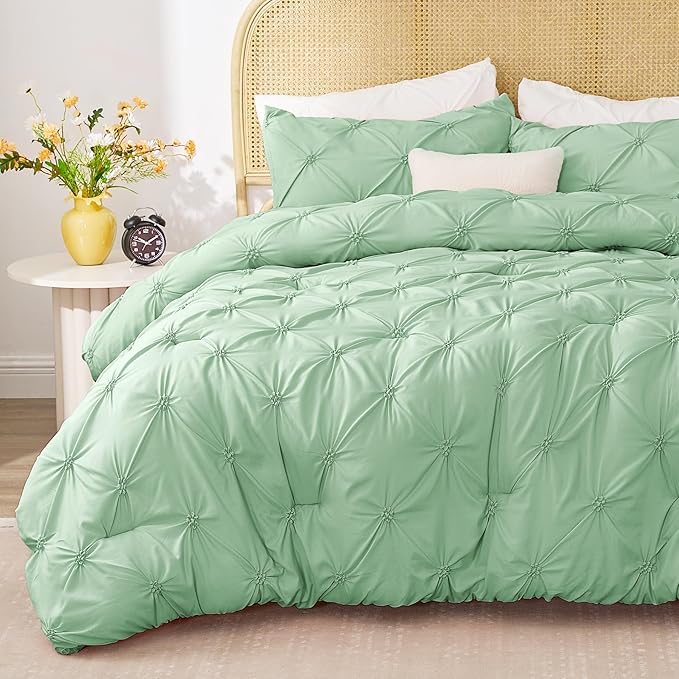 BEDELITE Green Twin Comforter Set for Girls - 2 Peices Boho Pintuck Bedding Comforter Sets, Lightweight Soft & Warm Twin Bedding Sets with 1 Pillowcase for All Season - LeafyLoom