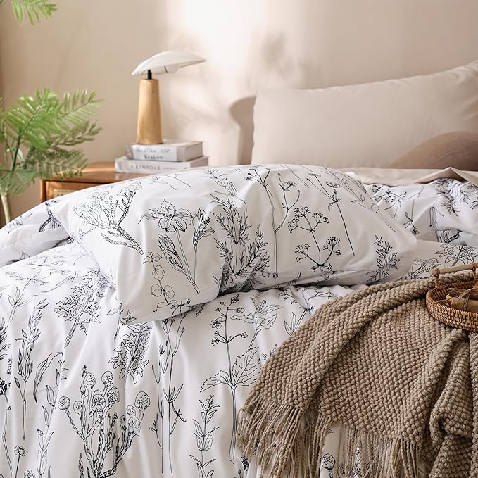 JANZAA Bedding Comforter Sets White Floral Comforter Set Full Size Bed Set with 2 Pillow Cases for All Seasons - LeafyLoom