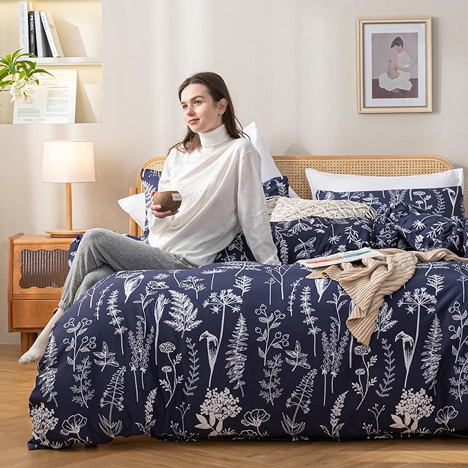 JANZAA King Size Comforter Set Navy Blue Comforter Set Floral Bedding Set Microfiber Comforter Set with 2 Pillow Cases for All Season Cozy and Comfortable 3 Pieces - LeafyLoom