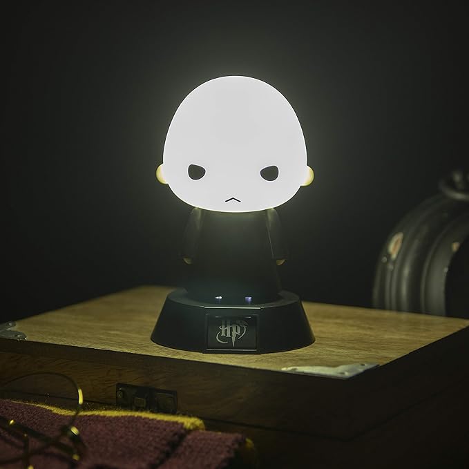 Paladone Voldemort Icon Light Collectible Figure, One Size, PP5023HP - LeafyLoom