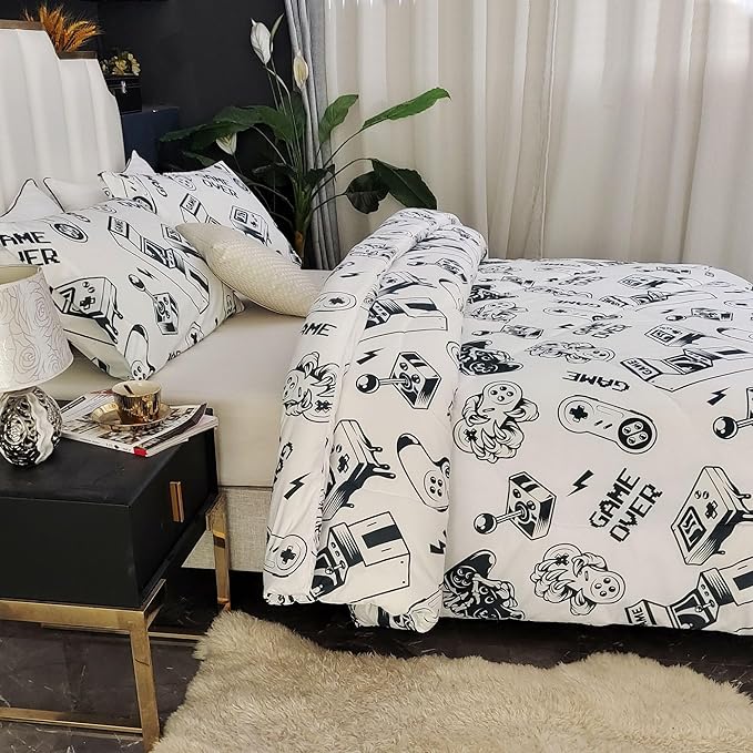 3PCS White Gamer Comforter Set Full for Boys Girls Teens and Kids, Soft Microfiber Cute Comforter Full Size, Bed in a Bag Full Cozy House Collection, Hotel Luxury and Lightweight, Full - LeafyLoom