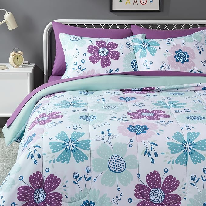 Amazon Basics 7 Piece Microfiber Kid's Bed-in-a-Bag Bedding, Full/Queen, Bluish Flowers, Floral - LeafyLoom