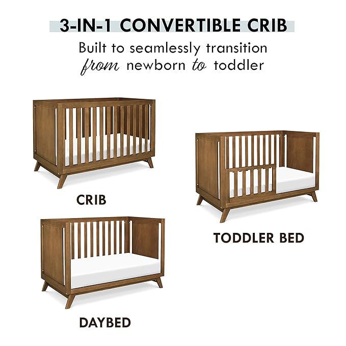 DaVinci Otto 3-in-1 Convertible Crib in Walnut, Greenguard Gold Certified - LeafyLoom