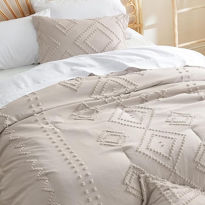 Bedsure Boho Comforter Set King - Linen Tufted Bedding Comforter Set, 3 Pieces Farmhouse Shabby Chic Embroidery Bedding Set, Soft Geometric Pattern Comforter for All Seasons - LeafyLoom