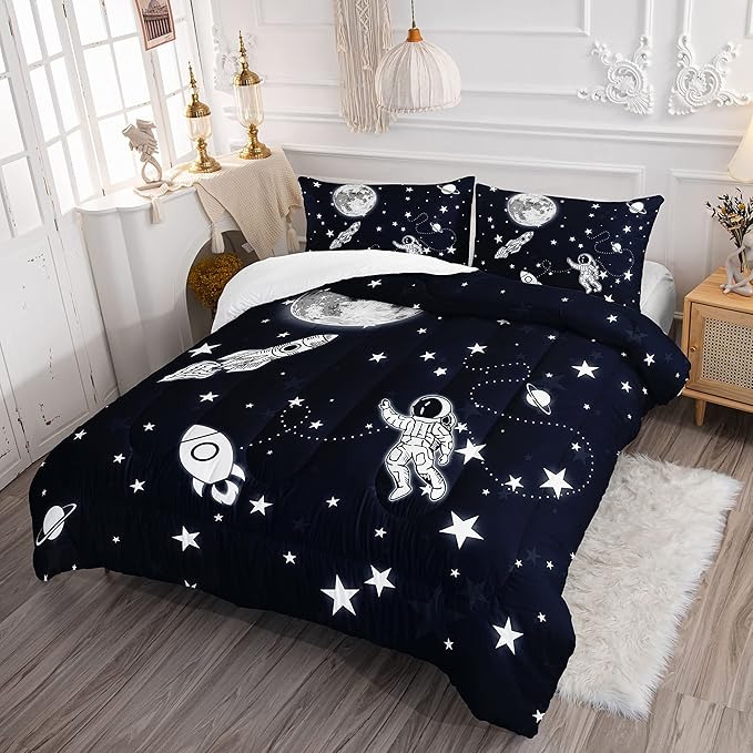 Datura home Kids Comforter Set Astronaut Space Rocket Printed Pattern Quilt Bedding Set with 1 Comforter and 2 Pillowcases for Girls Bedroom All Season(Space Rocket Twin), Twin 68x86inches - LeafyLoom