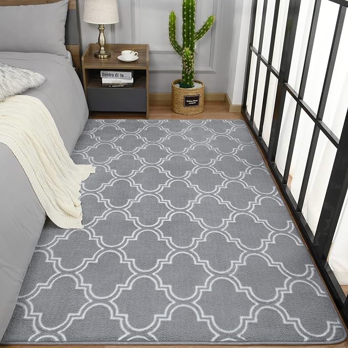 Chicrug Shag Geometric Modern Area Rug for Bedroom, 4x6 Feet Memory Foam Indoor Carpet, Fluffy Rug for Living Room Bedside Room Decor for Family Girls Kids Nursery Play Mat, Grey/White - LeafyLoom