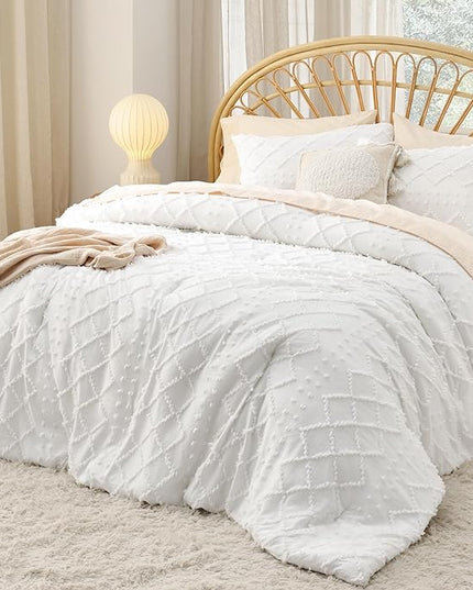 Bedsure Oversized King Comforter - White Comforter Set, Boho Tufted Shabby Chic Bedding Comforter Set, 3 Pieces Farmhouse Bed Set for All Seasons, Fluffy Soft Bedding Set with 2 Pillow Shams - LeafyLoom