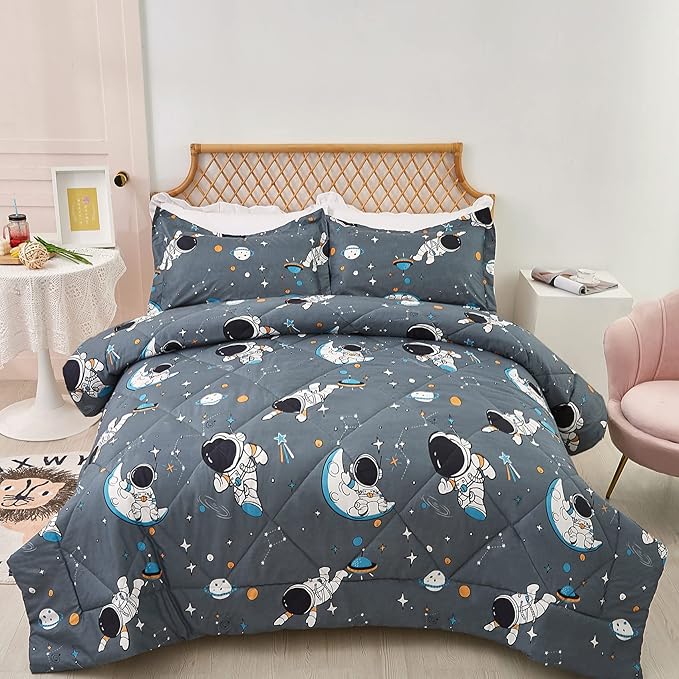 JSD Grey Astronaut Kids Comforter Set for Boys Toddler, 3 Pieces Full Microfiber Comforter with Pillow Sham, Soft Comfortable Machine Washable - LeafyLoom