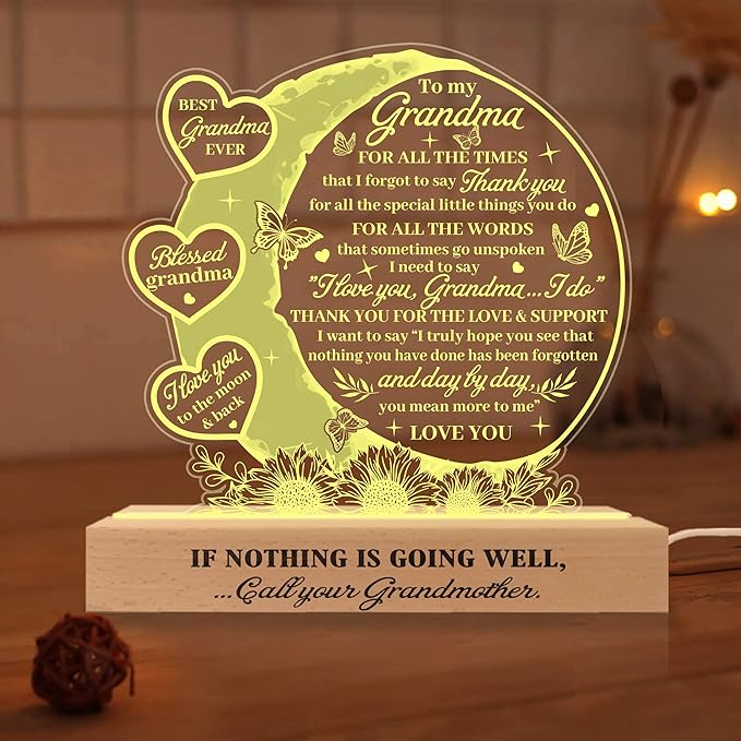 Grandma 3D Illusion Lamp w Wooden Base USB Powered Acrylic Night Light, Grandma Gifts from Grandchildren, to My Grandma Lamp Present, Gift for Grandmother, Gifts for Birthday Mothers Day - LeafyLoom