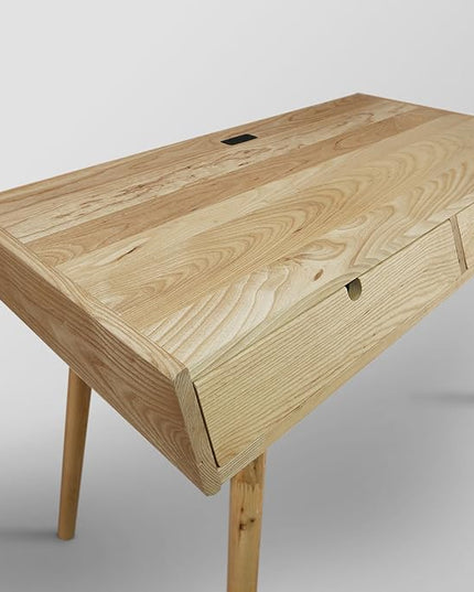 American Trails Freedom USB Ports Desk, Natural Oak - LeafyLoom