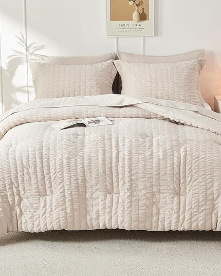 HYMOKEGE Seersucker King Size Comforter Set 3 Pieces, Lightweight Comforter Sets for Bedding, Bed Set with 1 All Season Soft Down Alternative Comforter and 2 Pillow Shams, Beige - LeafyLoom