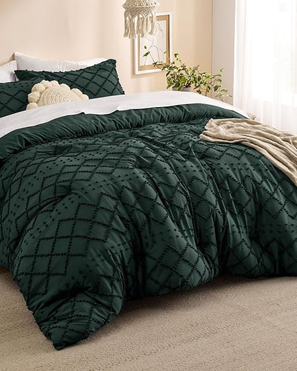 Bedsure California King Comforter Set - Forest Green Comforter, Boho Tufted Shabby Chic Bedding Comforter Set, 3 Pieces Farmhouse Bed Set for All Seasons, Fluffy Bedding Set with 2 Pillow Shams - LeafyLoom