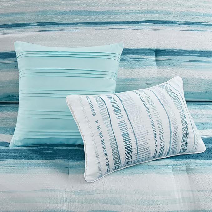 Madison Park Marina Comforter Quilt Combo Set - Modern Luxury Design, All Season Down Alternative Bedding, Matching Shams, Decorative Pillows, Full/Queen(90"x90"), Aqua 8 Piece - LeafyLoom