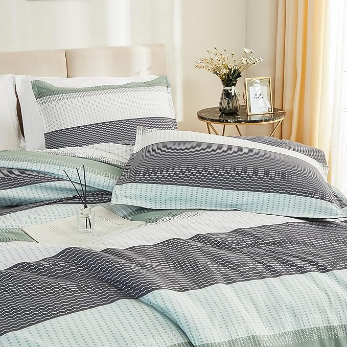 Litanika California King Comforter Set Sage Green - 3 Pieces Cal King Oversized Lightweight Summer Green White Colorblock Stripe Bedding Set (104x96In, 2 Pillowcases) - LeafyLoom