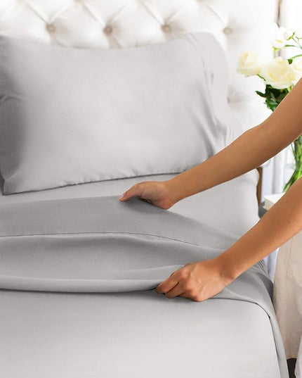 Twin XL Size 3 Piece Sheet Set - Comfy Breathable & Cooling Sheets - Hotel Luxury Bed Sheets for Women & Men - Deep Pockets, Easy-Fit, Soft & Wrinkle Free Sheets - Light Grey Oeko-Tex Bed Sheet Set - LeafyLoom