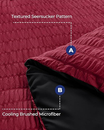 HYMOKEGE Seersucker Queen Comforter Set 3 Pieces, Lightweight Comforter Sets for Bedding, Bed Set with 1 All Season Soft Down Alternative Comforter and 2 Pillow Shams, Red and Black - LeafyLoom