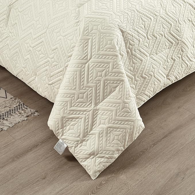 WONGS BEDDING Beige Comforter Set Queen Size(90"×90"), Reversible Boho Geometric Textured Bedding Comforter Sets - 3 Pieces Soft Microfiber Ultrasonic Bedding with 2 Pillowcases - LeafyLoom