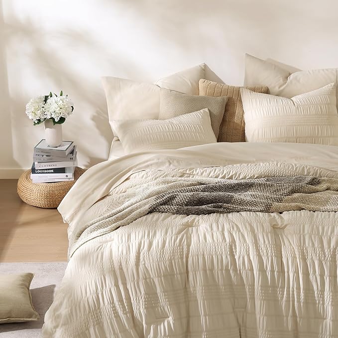 CASAAGUSTO King Size Comforter Set, 7 Pieces Beige Seersucker Bed in a Bag King Soft All Seasons, Bedding Sets King with Comforter, Flat Sheet, Fitted Sheet, 2 Pillow Shams, 2 Pillowcases - LeafyLoom