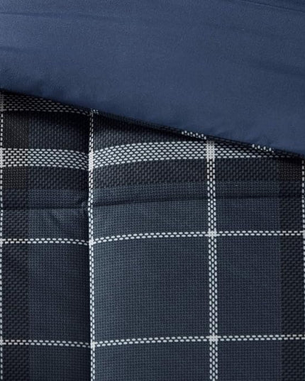 Woolrich Comforter Set, Cabin Lodge, Warm Cover for Colder Season, Modern Cottage-Inspired Down Alternative Ultra Soft Microfiber Bedding, Matching Sham, Plaid Navy King 3 Piece - LeafyLoom