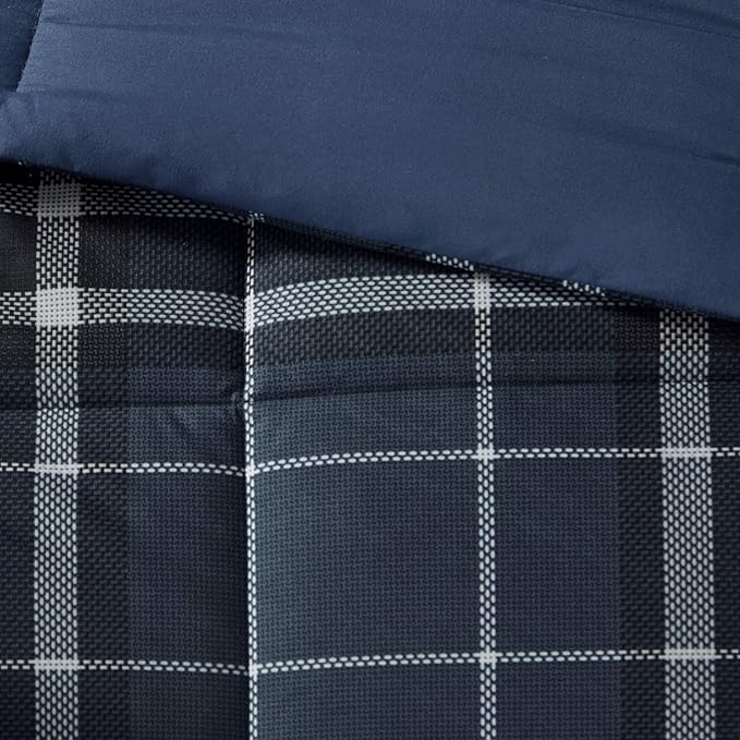 Woolrich Comforter Set, Cabin Lodge, Warm Cover for Colder Season, Modern Cottage-Inspired Down Alternative Ultra Soft Microfiber Bedding, Matching Sham, Plaid Navy King 3 Piece - LeafyLoom
