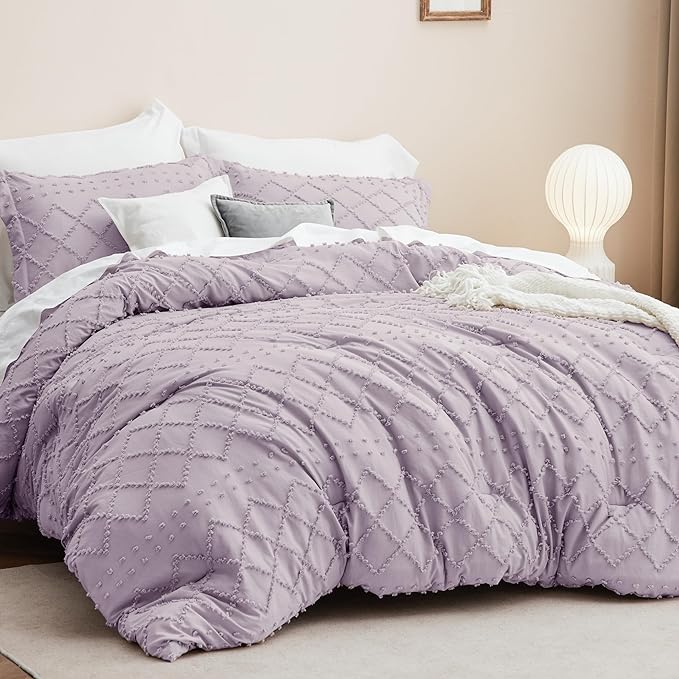 Bedsure King Size Comforter Set - Lavender Boho Comforter, Tufted Shabby Chic Bedding Comforter Set, 3 Pieces Vintage Farmhouse Bed Set for All Seasons, Fluffy Soft Bedding Set with 2 Pillow Shams - LeafyLoom