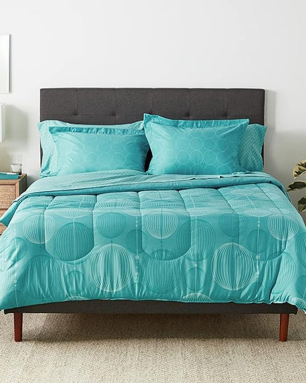 Amazon Basics Lightweight Microfiber Bed-in-a-Bag Comforter 7-Piece Bedding Set, Full/Queen, Industrial Teal, Geometric - LeafyLoom