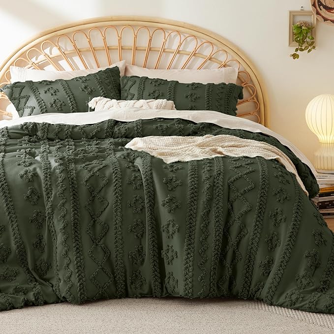 Bedsure Tufted Boho Comforter Set Full - Olive Green Boho Bedding Comforter Set, 3 Pieces Farmhouse Shabby Chic Embroidery Bed Set, Soft Jacquard Comforter for All Seasons - LeafyLoom