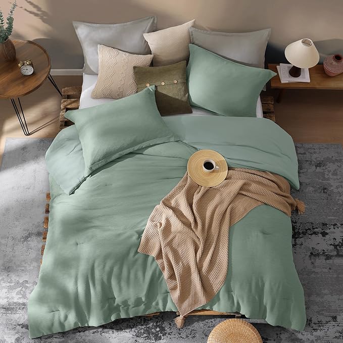 Sage Green Queen Comforter Set, 3 Piece Crinkle Design Summer Beddding Queen Size, Minimalist Queen Bed Set with Modern Green Comforter & Shams (Queen, 90"x90") - LeafyLoom